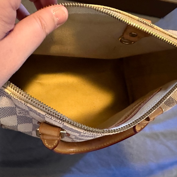 Louis Vuitton Speedy Bandoulière 25, strap, lock, and key, Damier Azur Canvas - Picture 2 of 3